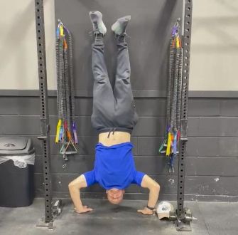 Handstand 10 Weeks After Surgery!